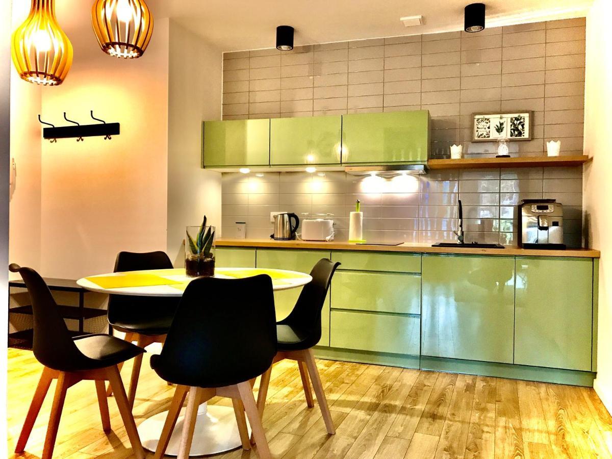 Apartament „Green Wall” Jelenia Góra Exterior foto